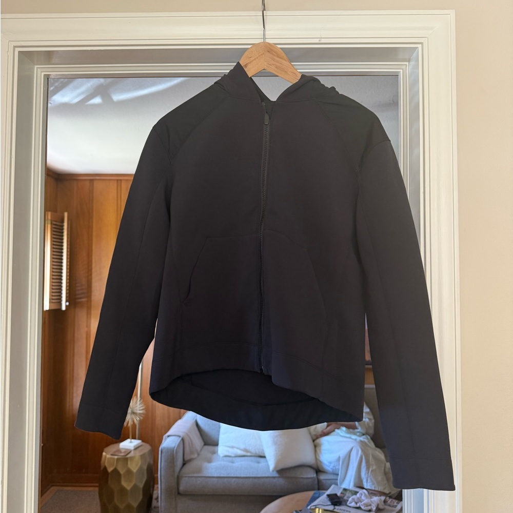 Lululemon Women’s Hooded Jacket - Black Size 8